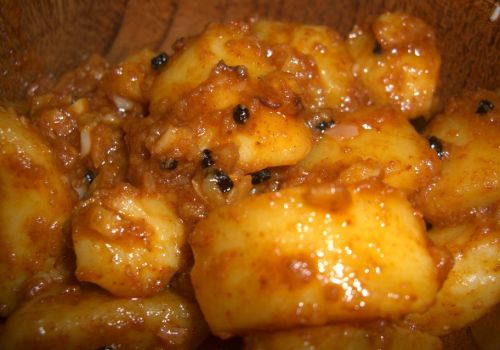 Nepali Hot and Spicy Potato (Piro Aloo) Recipe