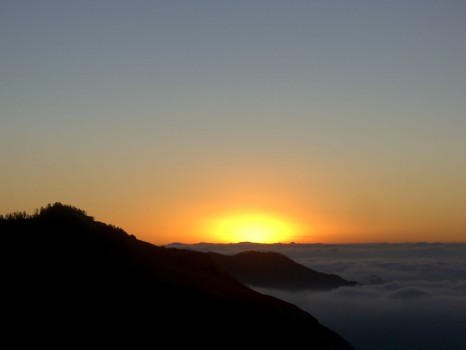 sunrise poon hill