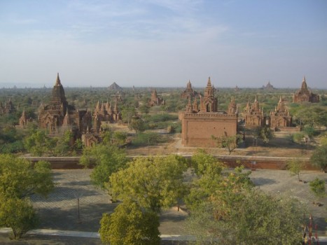 View from Dhamma-ya-za-ka Zedi